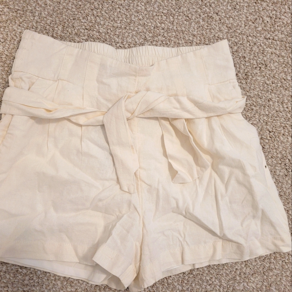 Women's White Shorts